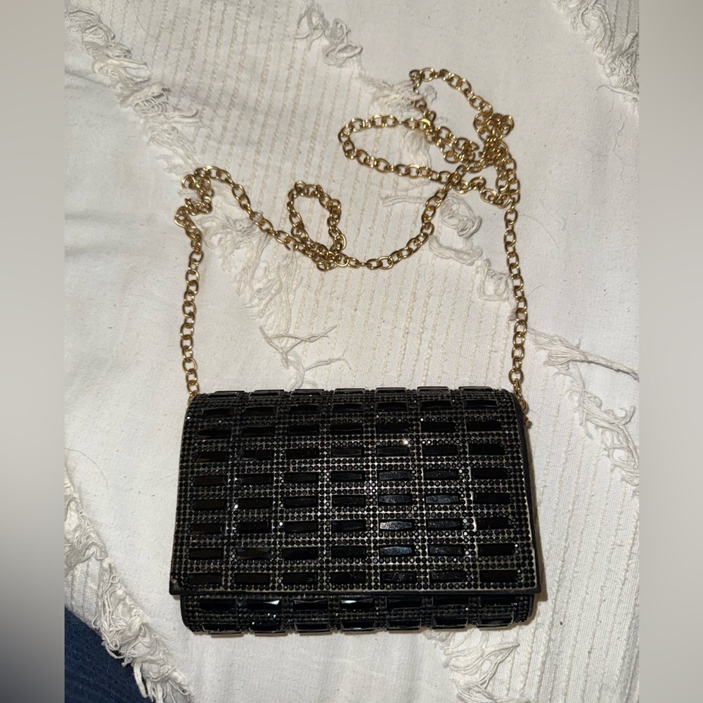 SPARKLY CLUTCH